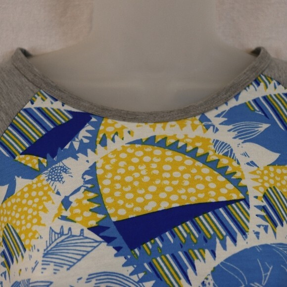 Lularoe Randy Raglan Tshirt Super Soft Gray Sleeve Colorful Geometric 2X - Picture 4 of 14